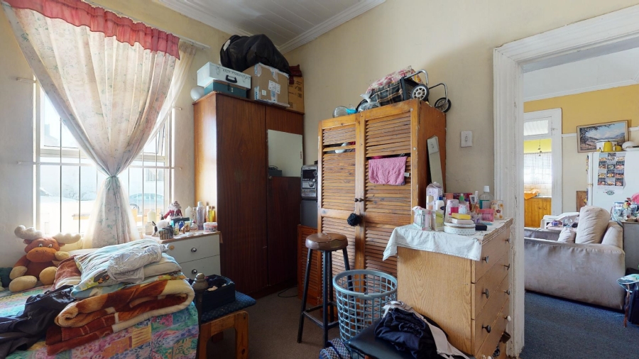 6 Bedroom Property for Sale in North End Eastern Cape